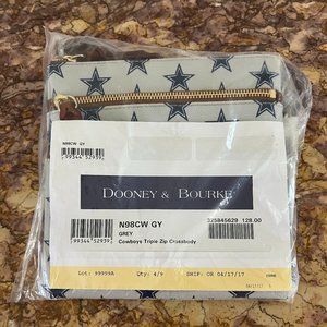 Dooney & Bourke Dallas Cowboys Triple-Zip Crossbody, NWT. 1 strap.